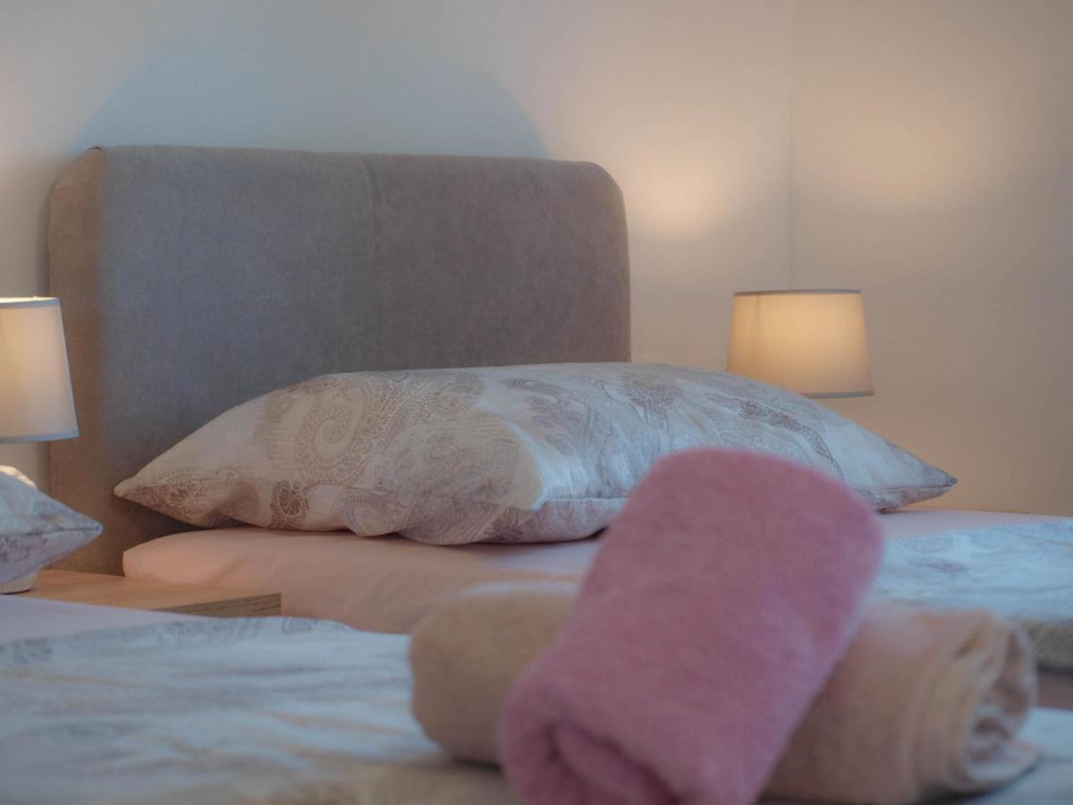 Apartmani Goga 2 Molat Esterno foto