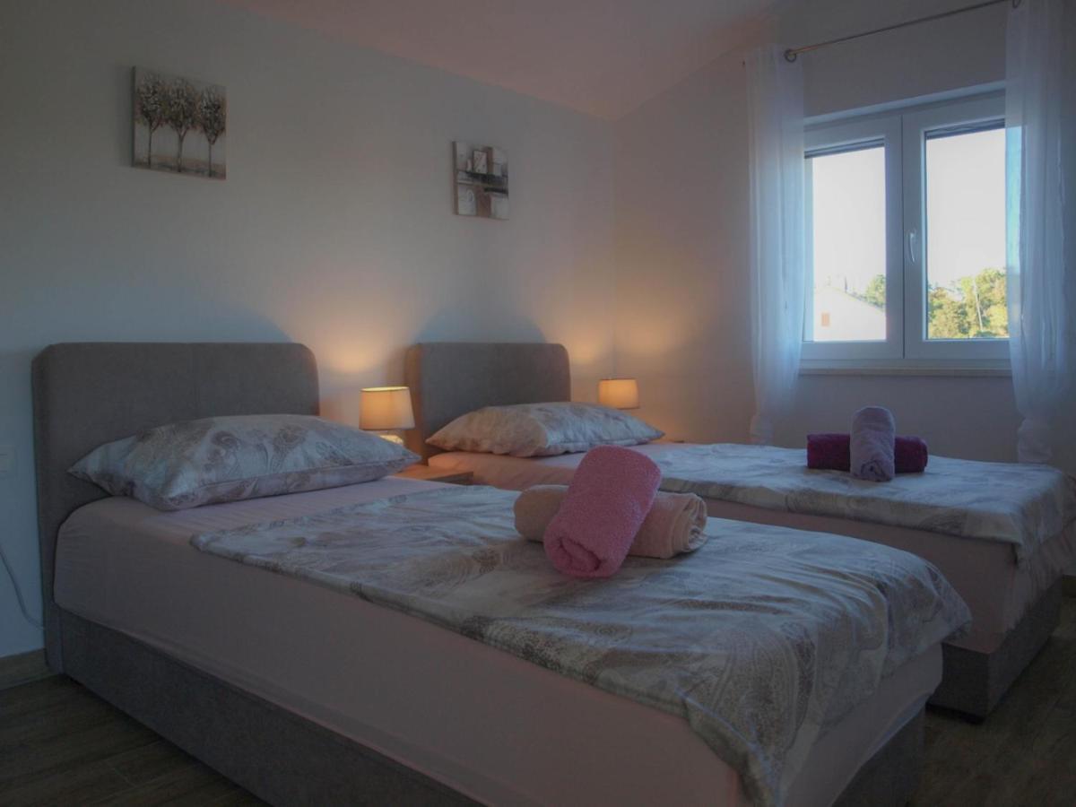Apartmani Goga 2 Molat Esterno foto